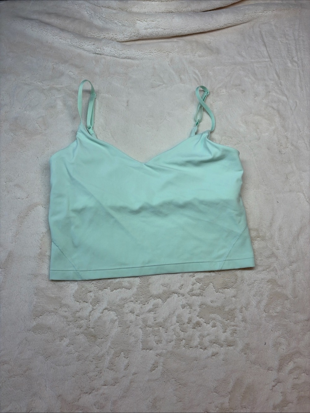Lululemon Strappy V-Neck Crop Sports Bra Sz 8 Mint Green B-Cup Wireless Stretch